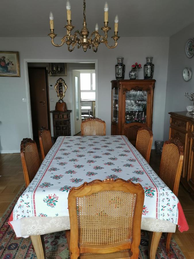 Suite Clemenceau 82 Reims Bagian luar foto